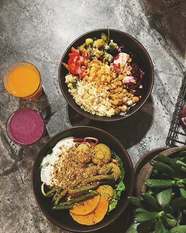 Idag fejre vi kærligheden og slutningen på så meget skolearbejde 👋🏻.. farvel til eksamen. På onsdag starter jeg på social og special pædagogstudiet og jeg glæder mig helt vildt! 
Men lige nu skal jeg være nogen kæreste ♥️ lige nu skal jeg bare være tilstede med min kæreste og nyde den lækre smag af frihed 🌈🍀 #glofood #magasin #klixkommunikation #stævnemøde #hejmalte #hejelskling